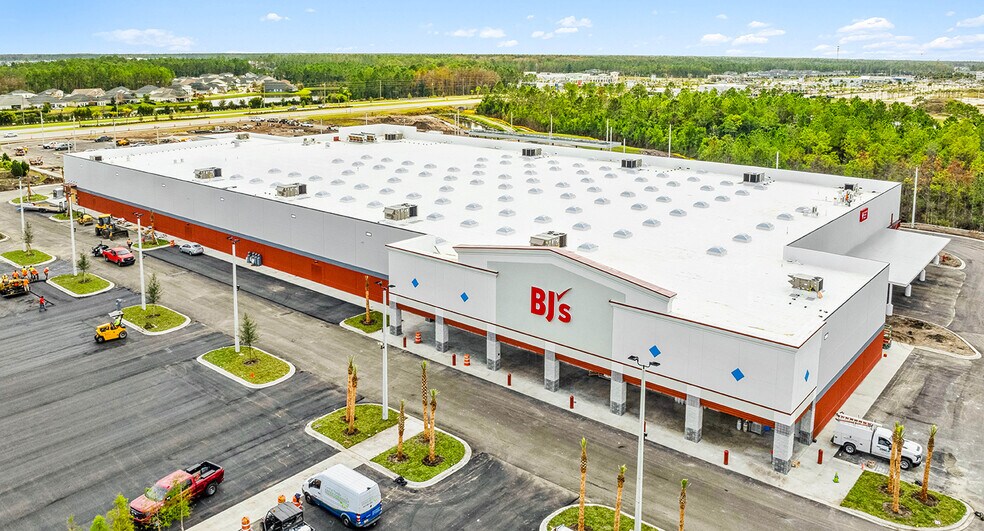 Primary Photo Of 124 Beachwalk Boulevard, Saint Johns Supermarket For Sale