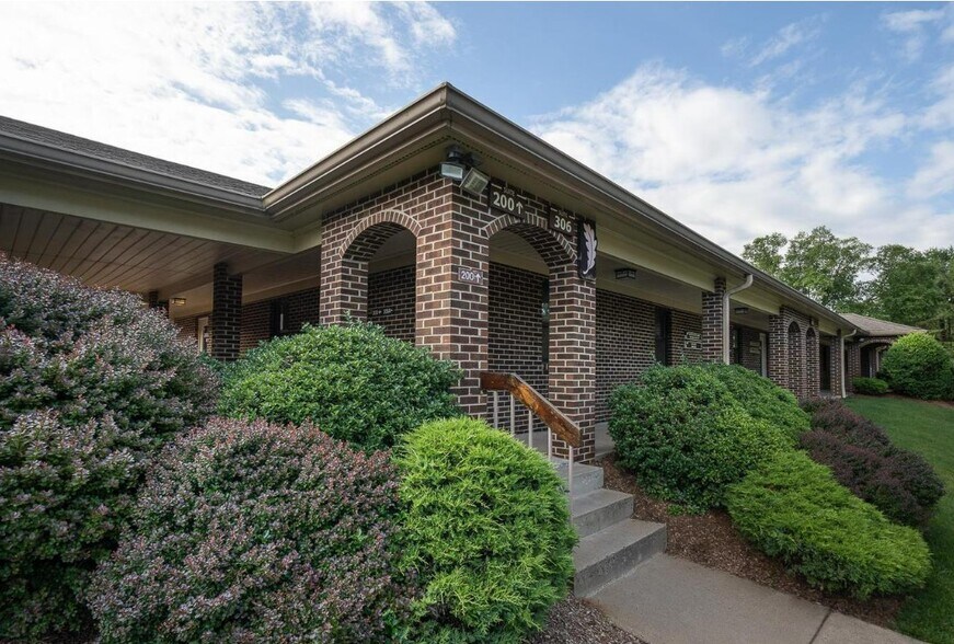 More Photos Of 525 S State Route 73, Marlton Medical For Sale