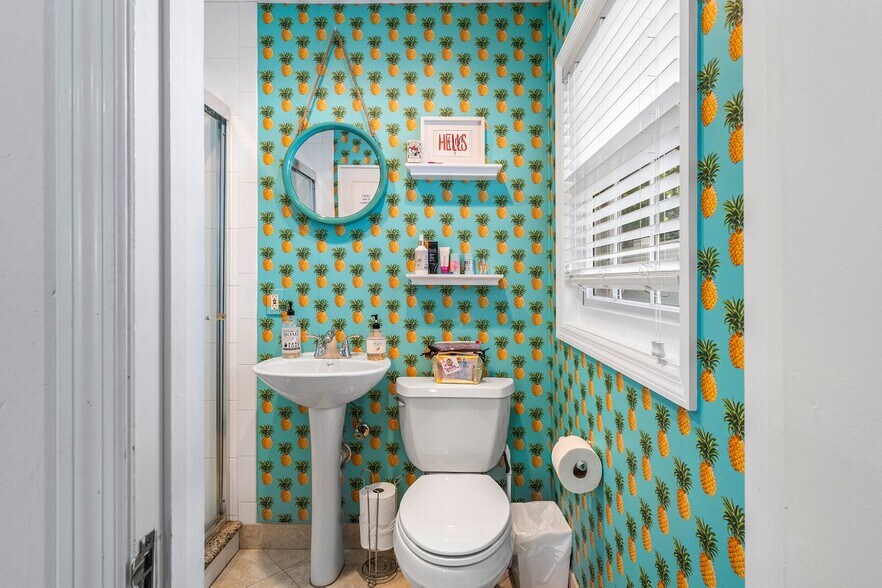 More Photos Of 103 NE 4th St, Delray Beach Office Residential For Sale