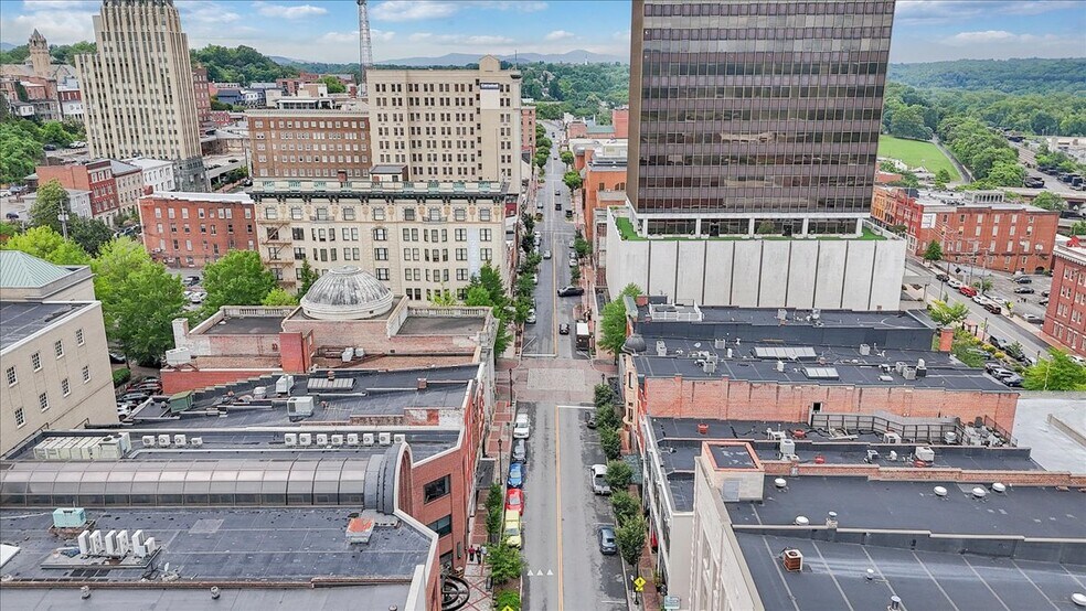 More Photos Of 901 Main St, Lynchburg Office Residential For Sale