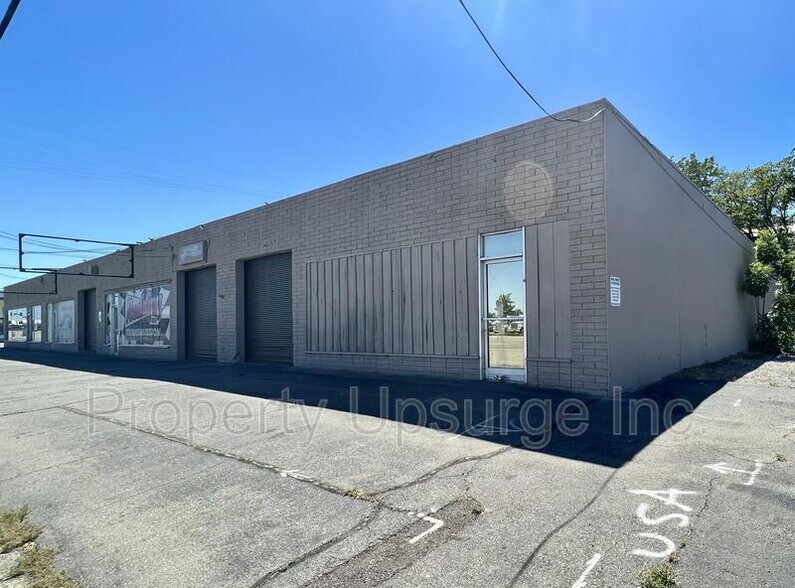 More Photos Of 3390-3424 S Market St, Redding Industrial For Lease