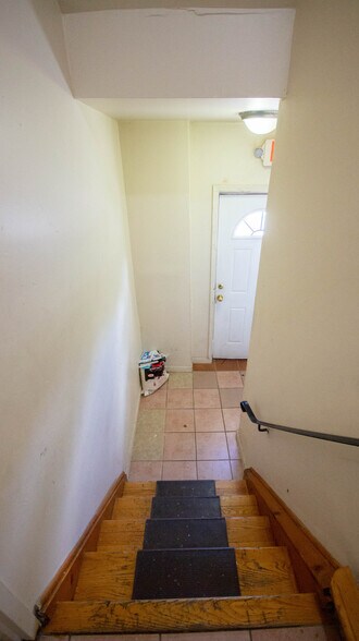 More Photos Of 56 Cortland St, Newark Apartments For Sale