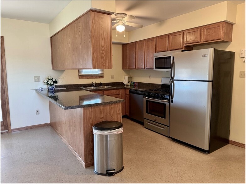 More Photos Of 5920 Waite St, Merrillville Religious Facility For Sale