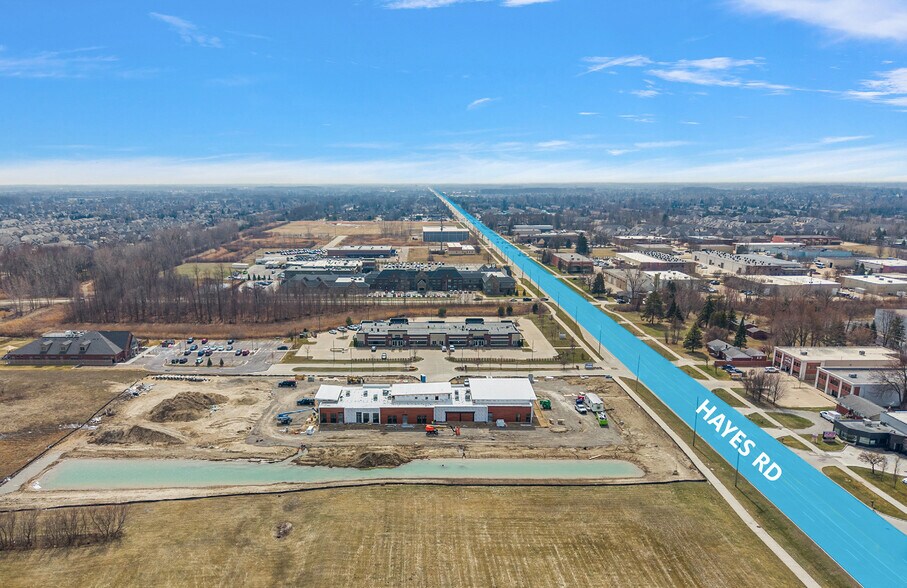 More Photos Of 23 and Hayes, Macomb Office For Lease