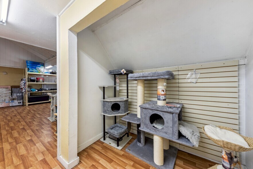 More Photos Of 2205 Lake Tahoe Blvd, South Lake Tahoe Storefront Retail Office For Sale