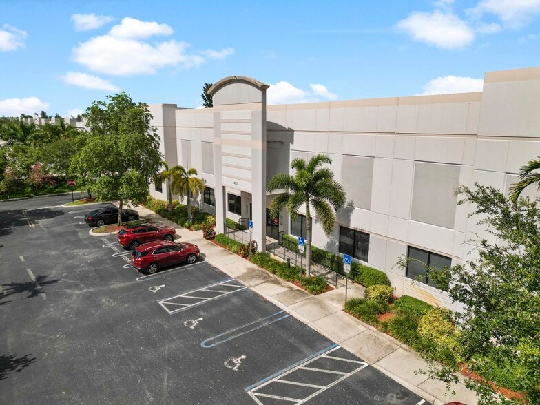 More Photos Of 4201 NW 124th Ave, Coral Springs Warehouse For Lease