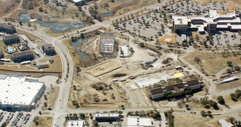 More Photos Of 7611 Inner Circle Dr, San Antonio Office For Sale