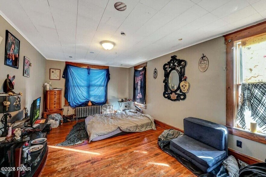 More Photos Of 620-622 E Market St, Scranton Office Residential For Sale