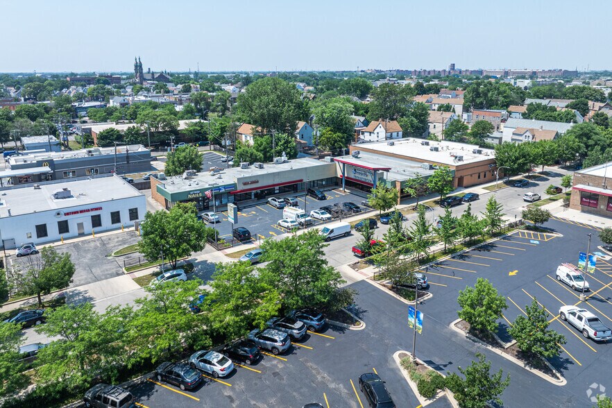 More Photos Of , Chicago General Retail For Sale