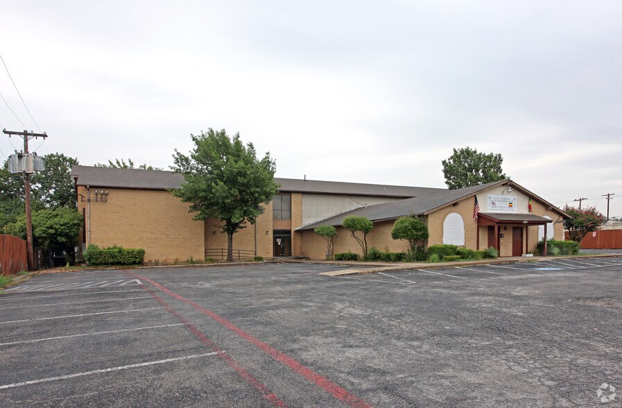 More Photos Of 1150 Fuller Dr, Dallas Religious Facility For Sale