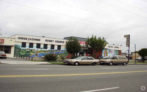 Primary Photo Of 2625 E Carson St, Carson Supermarket For Sale