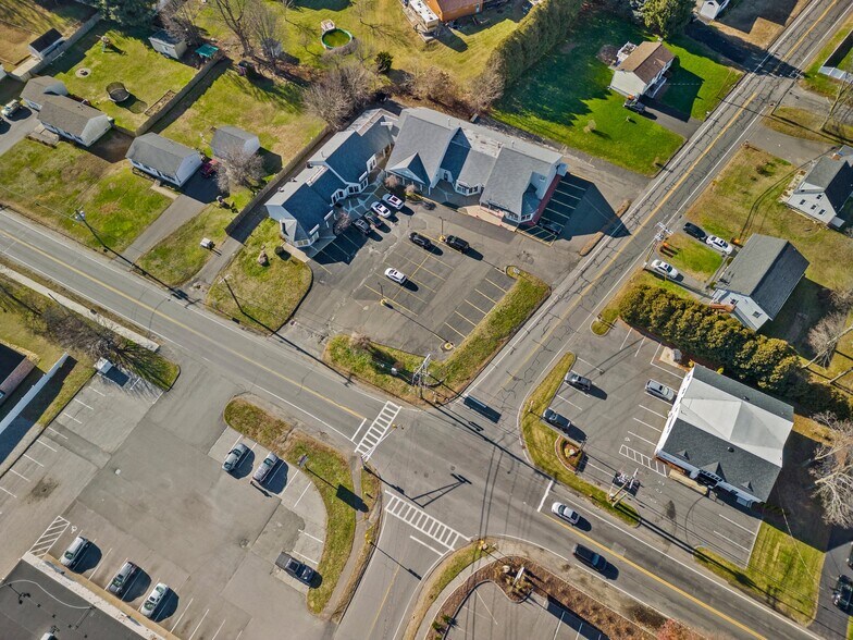 More Photos Of 343 N Westfield St, Feeding Hills Unknown For Lease