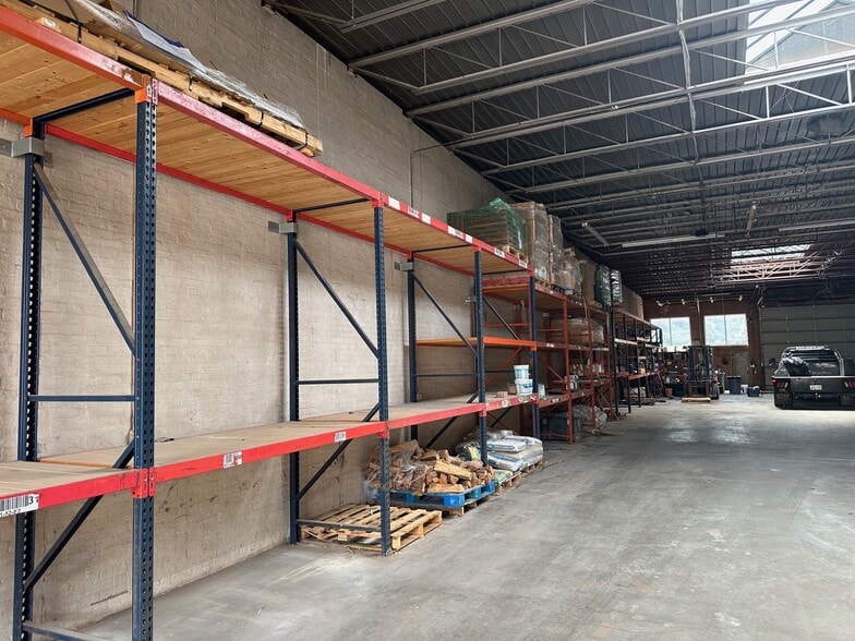 More Photos Of 116 NW 8th St, Oklahoma City Warehouse For Lease