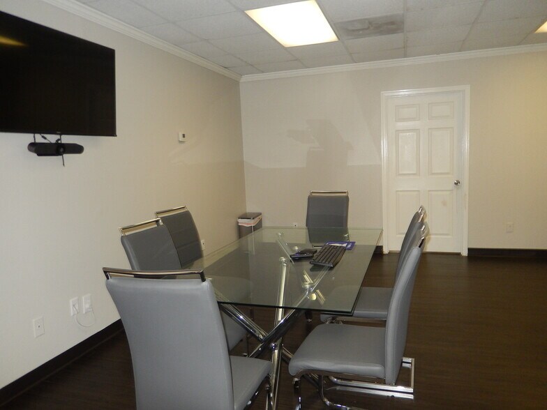 More Photos Of 1345 E Main St, Mesa Office For Lease