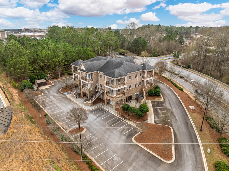 More Photos Of 174 Ashley Park Blvd, Newnan Office For Sale
