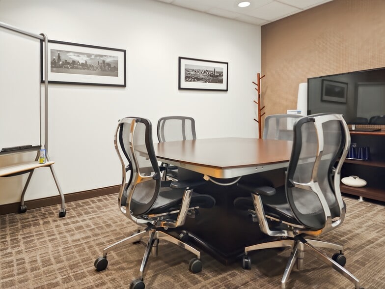 More Photos Of 6312 S Fiddlers Green Cir, Greenwood Village Coworking Space