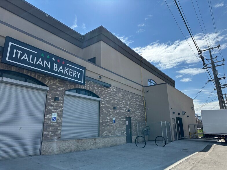 More Photos Of 10644-10646 97 St NW, Edmonton Storefront For Sale