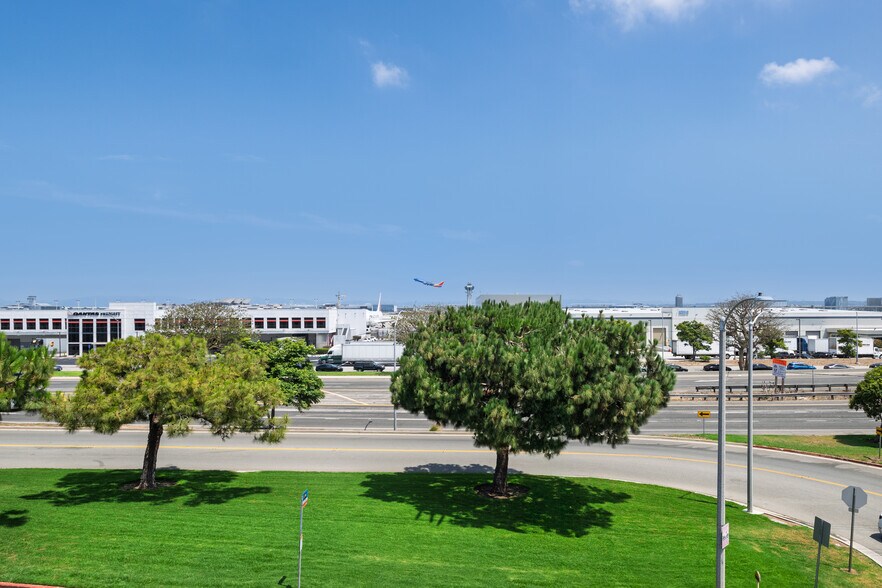 More Photos Of 1320 E Imperial Ave, El Segundo Loft Creative Space For Sale