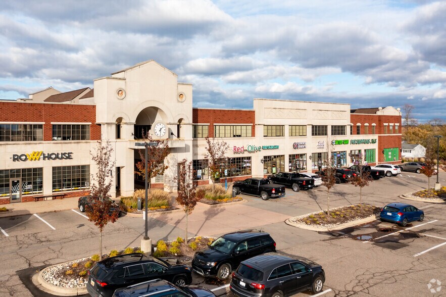 More Photos Of 1170-1254 Walton Blvd, Rochester Hills General Retail For Lease