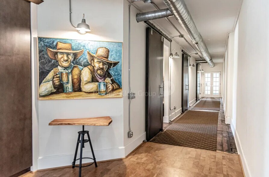 More Photos Of 624 Adams St, Toledo Office For Sale