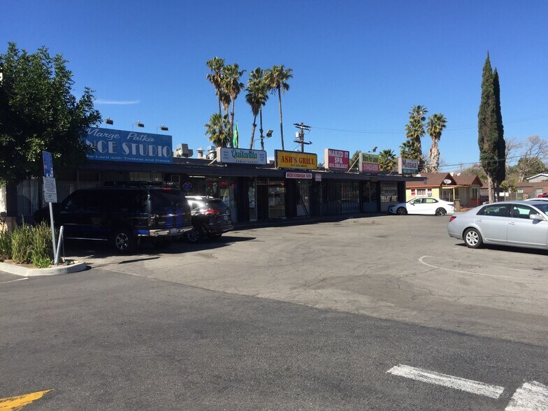 More Photos Of 7215 Tampa Ave, Reseda Freestanding For Lease