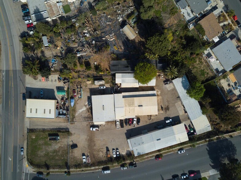 More Photos Of 2802 N Ventura Ave, Ventura Manufacturing For Lease