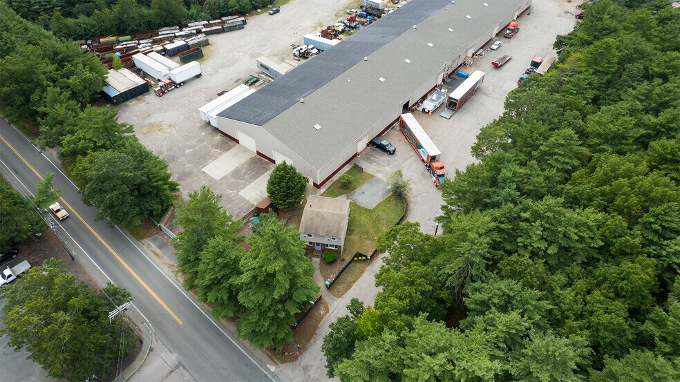 More Photos Of 230 Oak St, Pembroke Industrial For Sale