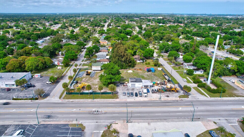 More Photos Of 2108 Orange Ave, Fort Pierce Freestanding For Sale