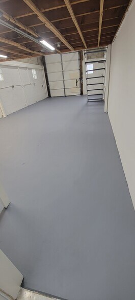 More Photos Of 515-517 S Flagler Ave, Pompano Beach Warehouse For Lease