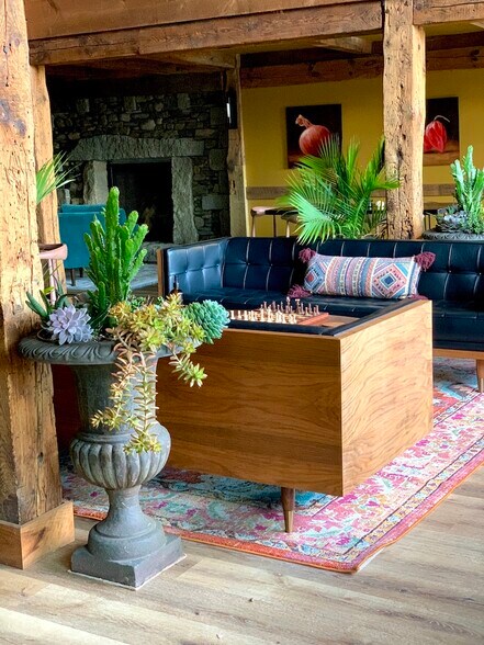 More Photos Of 1200 Portland Rd, Arundel Freestanding For Sale