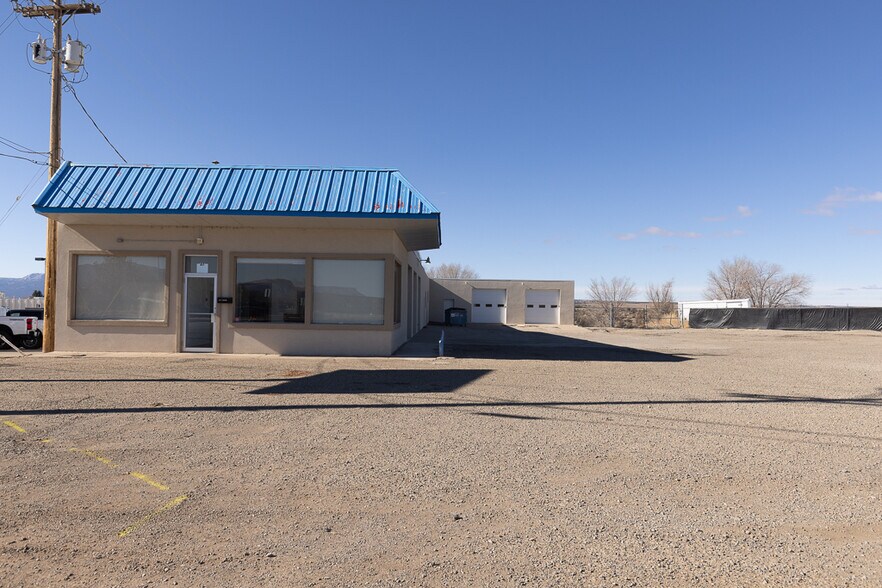 More Photos Of 27 S Broadway, Cortez Flex For Sale