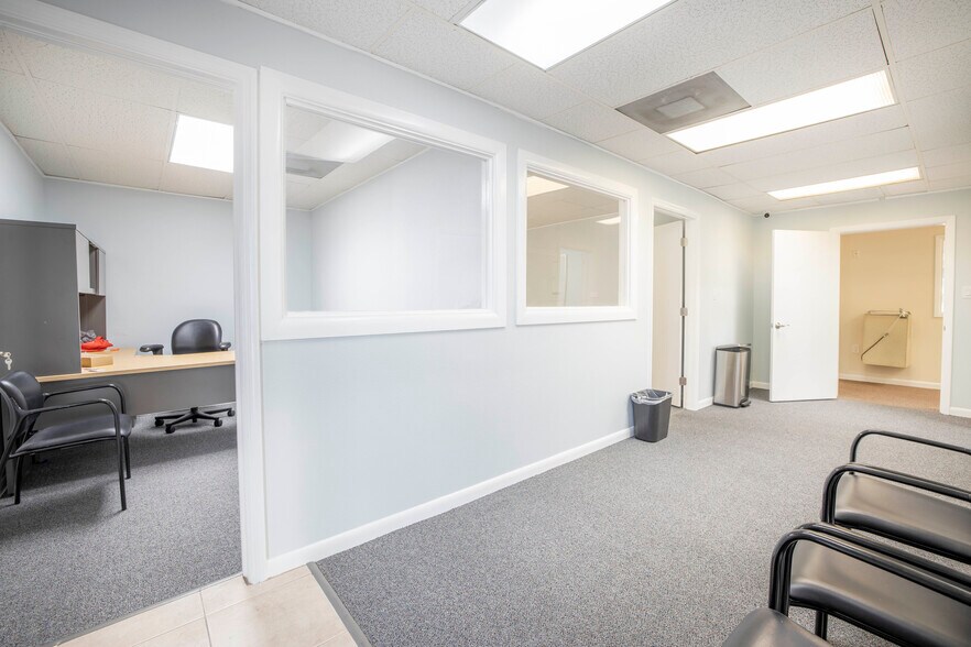 More Photos Of 7212 US Highway 19, New Port Richey Office For Sale