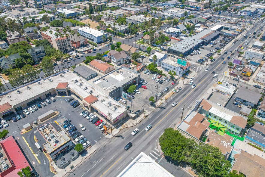 More Photos Of 1517 S Western Ave, Los Angeles Freestanding For Sale