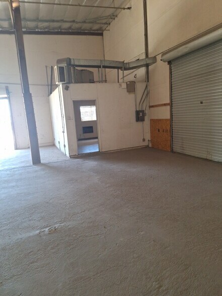 More Photos Of 3373 E Gila Ridge Rd, Yuma Warehouse For Lease