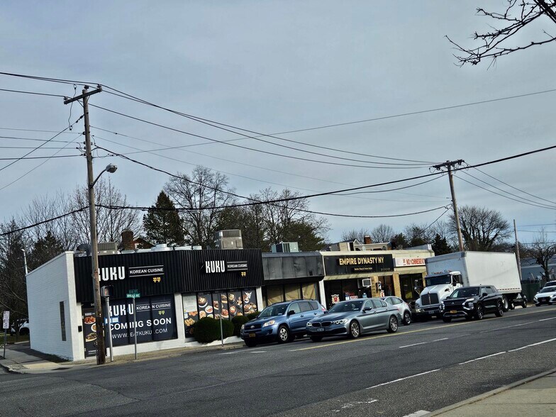 More Photos Of 96-104 Mineola Ave, Roslyn Heights Storefront Retail Office For Lease
