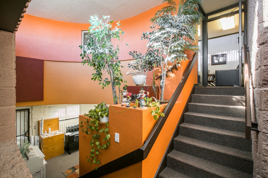 More Photos Of 3500 F Comanche Rd NE, Albuquerque Medical For Sale