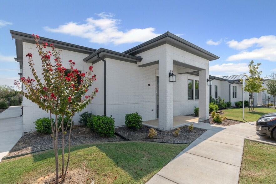 More Photos Of 1220 N Kimball Ave, Southlake Office For Sale