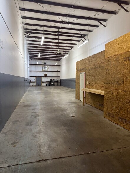 More Photos Of 8105 Richmond Rd, Toano Warehouse For Lease