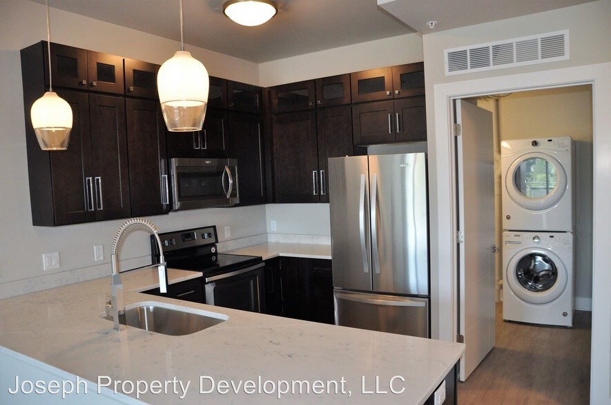 More Photos Of 4175 N Oakland Ave, Shorewood Multifamily For Sale