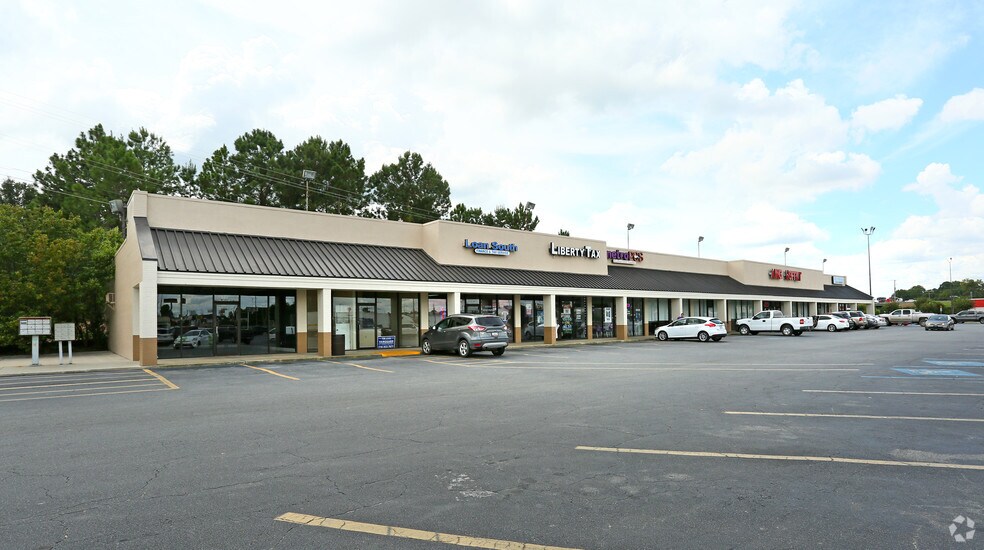 More Photos Of 121 S Virginia Ave, Tifton Unknown For Lease