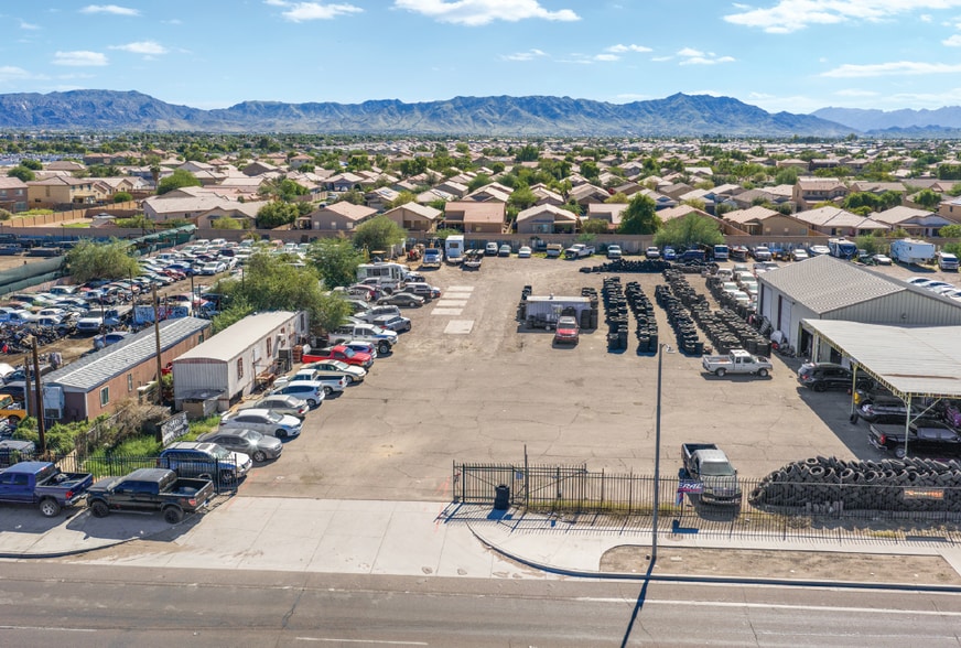 More Photos Of 2435 W Broadway Rd, Phoenix Service For Sale