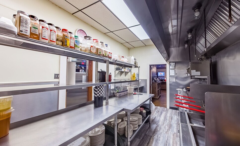 More Photos Of 184 Jamison City Rd, Benton Restaurant For Sale