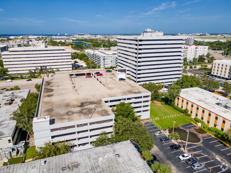 More Photos Of 2203 N Lois Ave, Tampa Office For Lease