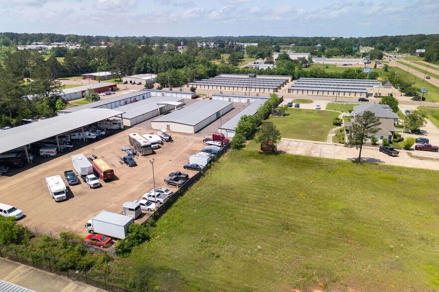 More Photos Of 4195 Highway 80 East, Pearl Self Storage For Sale