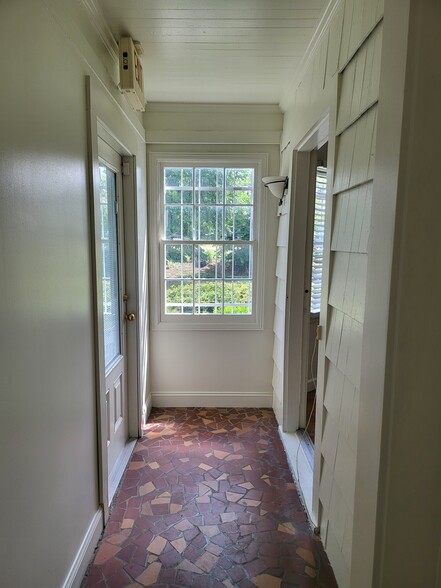 More Photos Of 1305 Dawson Rd, Albany Storefront Retail Office For Sale