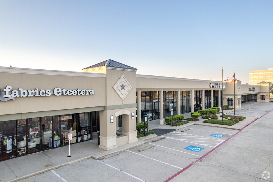 555599 W Bay Area Blvd, ster, TX 77598 For Lease