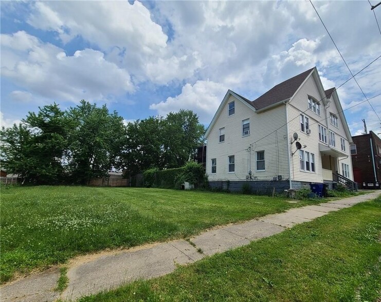 More Photos Of 9222 Madison Ave, Cleveland Apartments For Sale