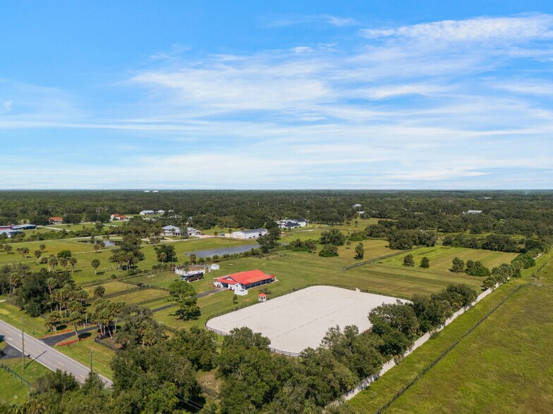 More Photos Of 806 N Jackson Rd, Venice Land For Sale