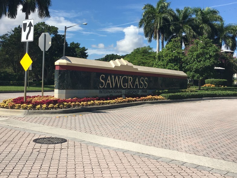 More Photos Of 1391 Sawgrass Corporate Pky, Sunrise Office For Sale