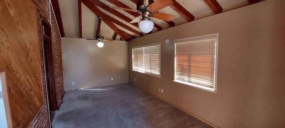 More Photos Of 310-312 1st St, Marysville Office Residential For Lease